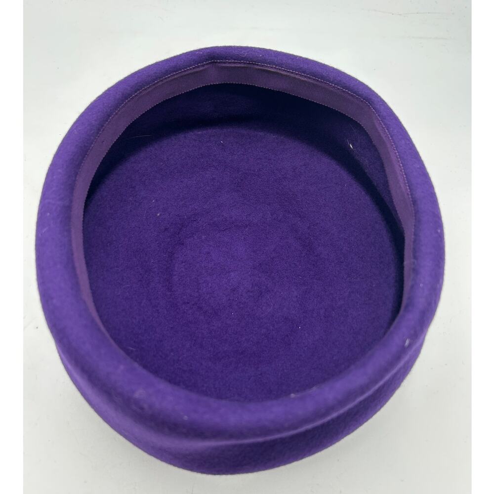Vintage 80s Purple Wool Felt Pillbox Hat Olive Velvet Rosette Flowers 56cm Sz M - Picture 5 of 13